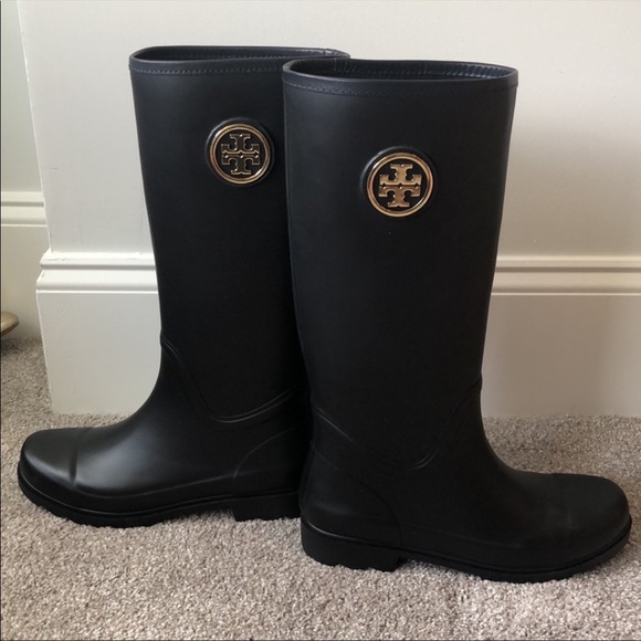NWT Tory Burch Logo Rubber Rain Boots - Picture 6 of 14